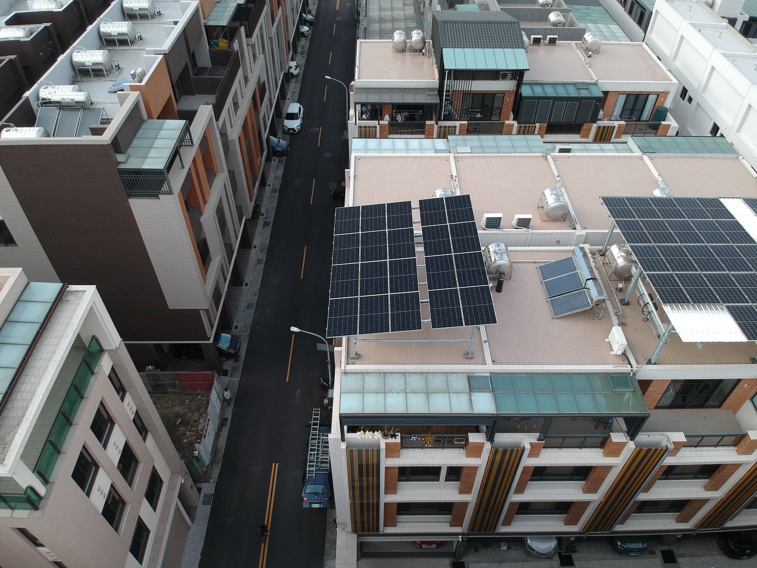 台中市太平區-9.8KW