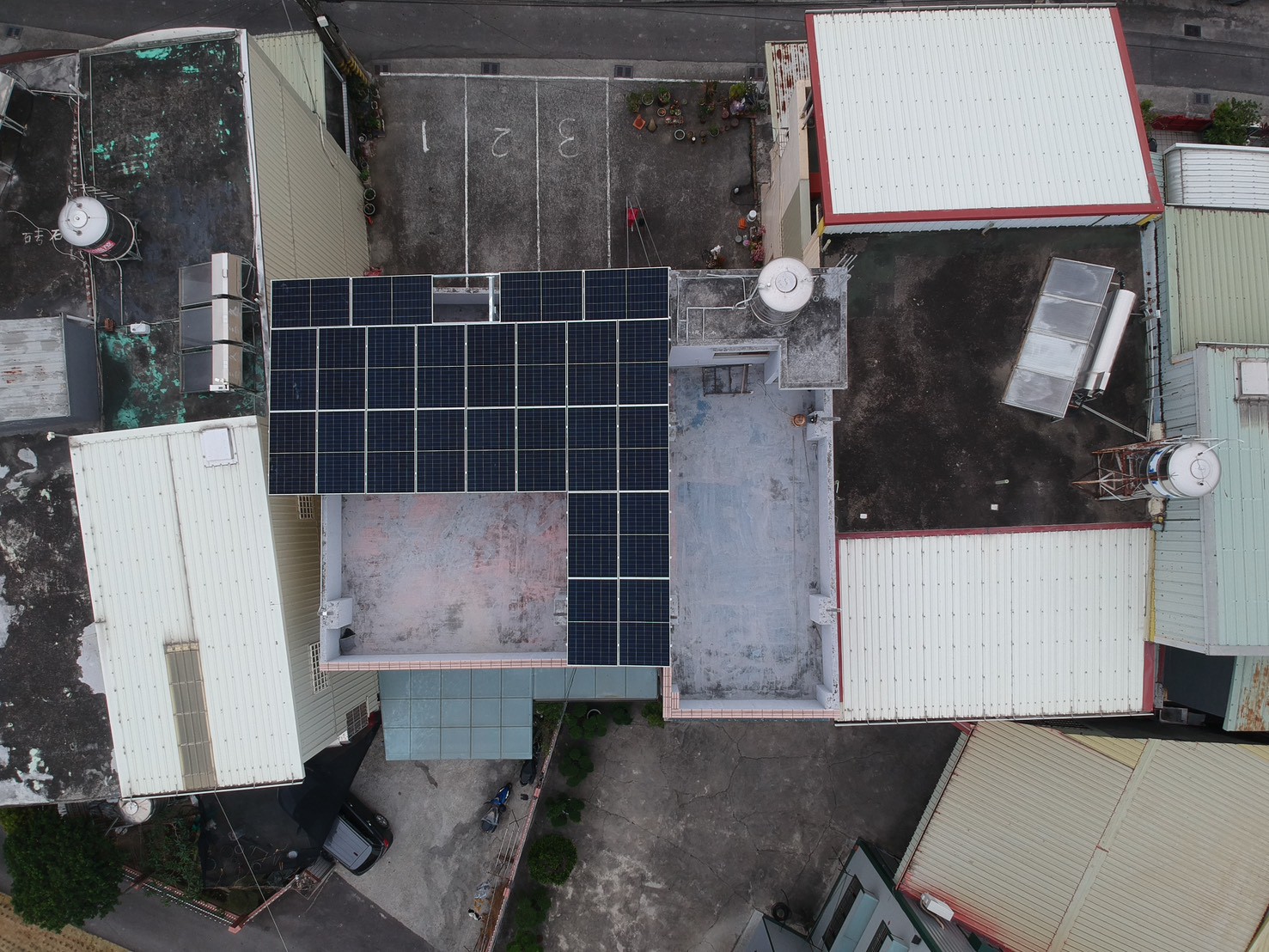 台中市霧峰區-11.76KW