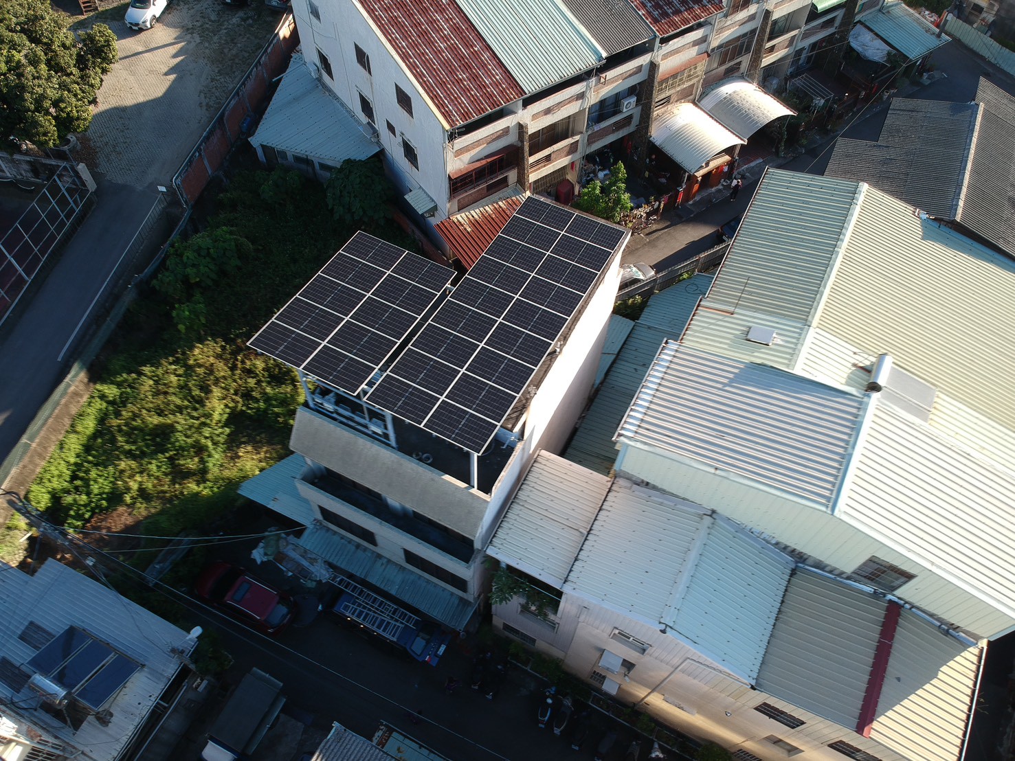 台中市霧峰區-13.72KW